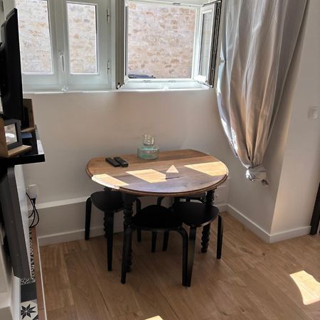 Ferienwohnung La Tete Dans Les Etoiles Aumont-en-Halatte Exterior foto