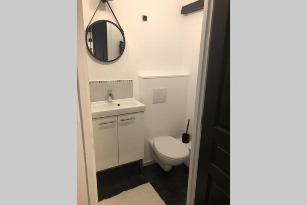 Ferienwohnung La Tete Dans Les Etoiles Aumont-en-Halatte Exterior foto